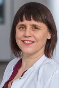 Dr. med. Juliane Geppert Fachärztin für Neurologie, Psychiatrie und Psychotherapie